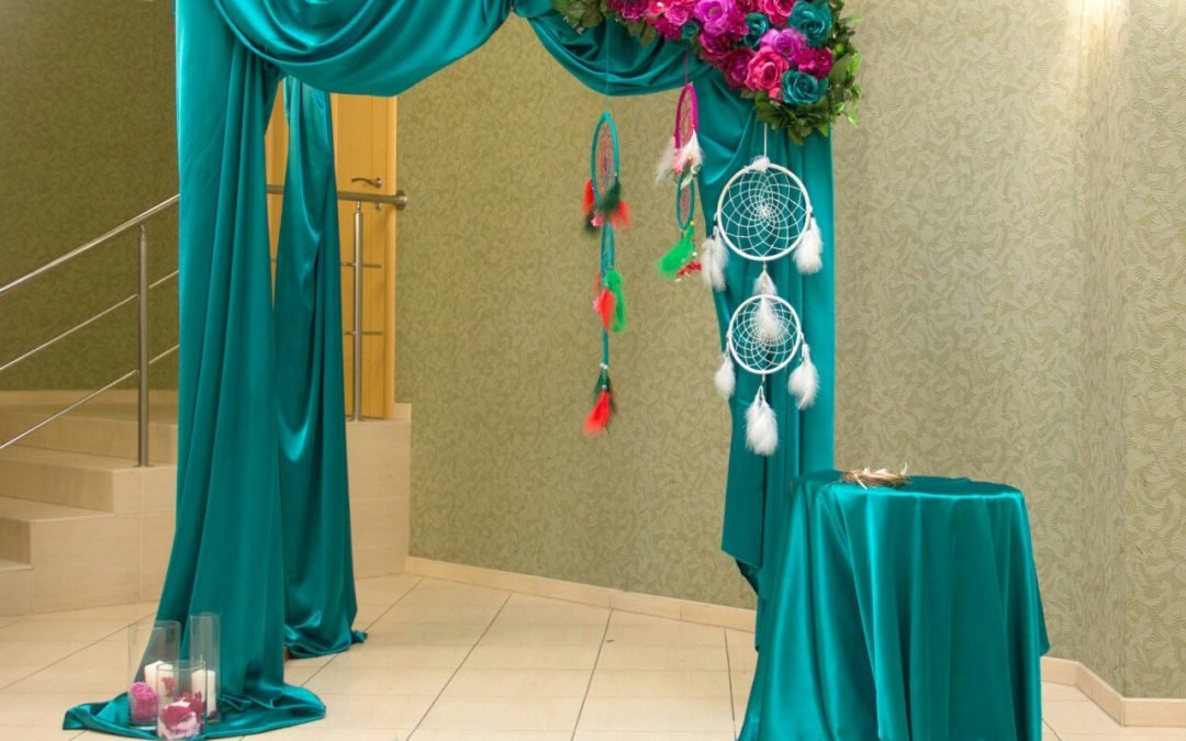 Оформление тканью фотозоны