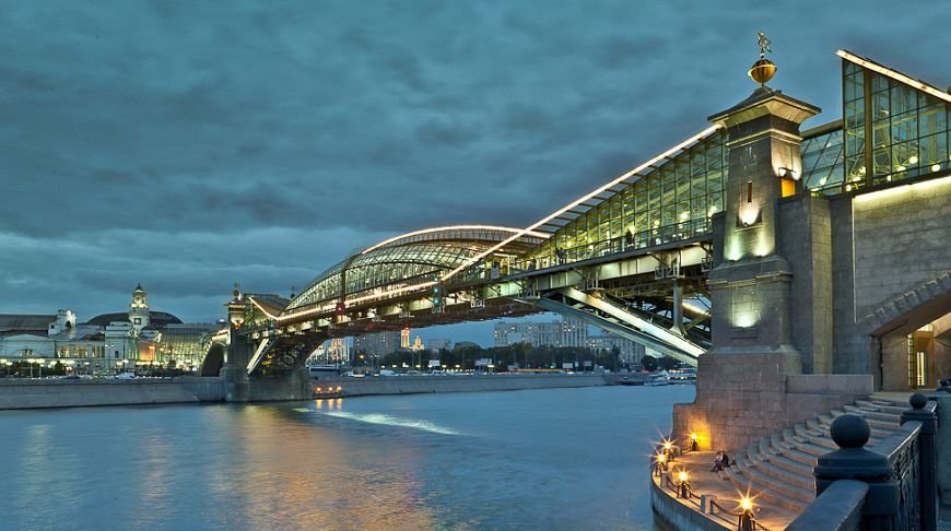мост богдана хмельницкого москва фото