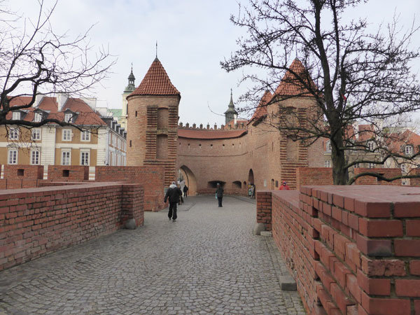 Варшавский барбакан фото