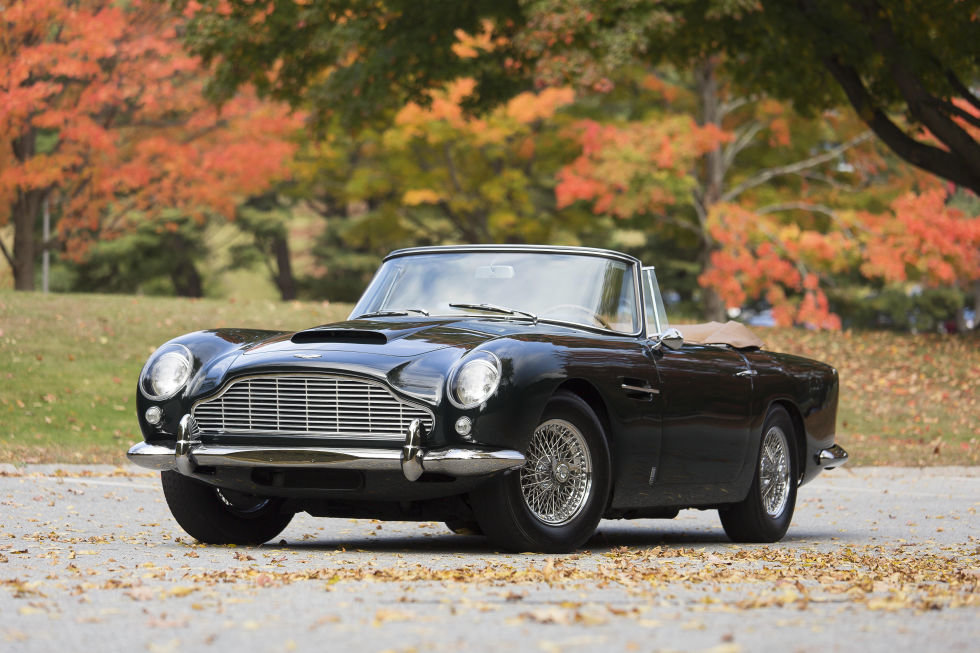 aston martin db5 фото