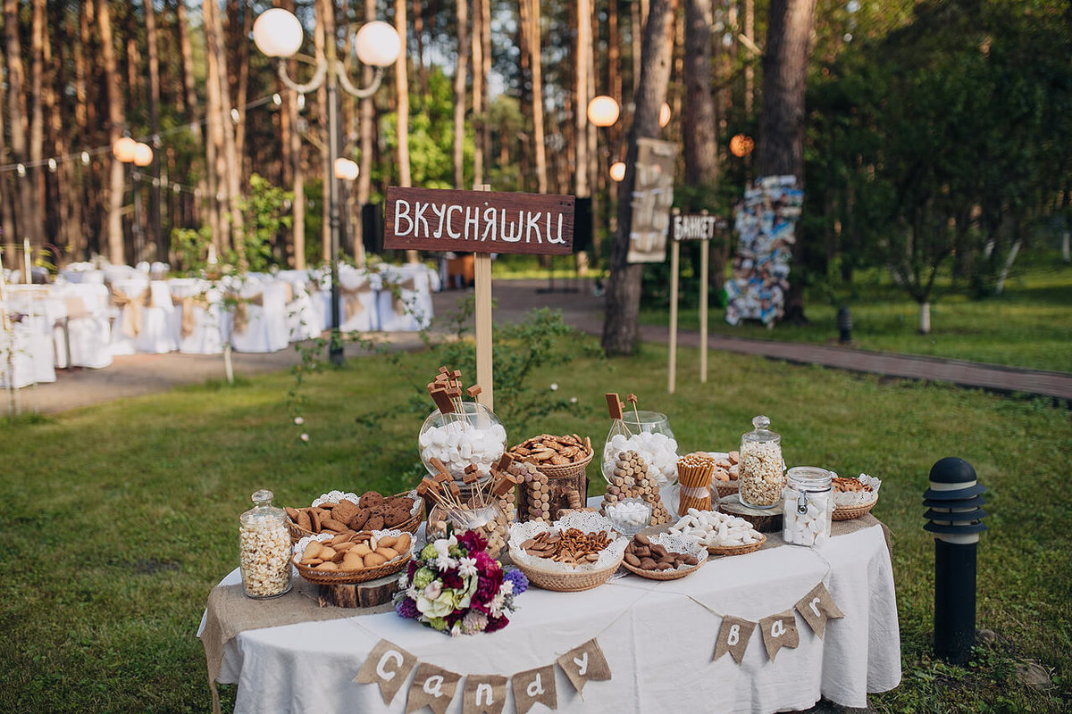 свадебный кэнди бар рустик фото