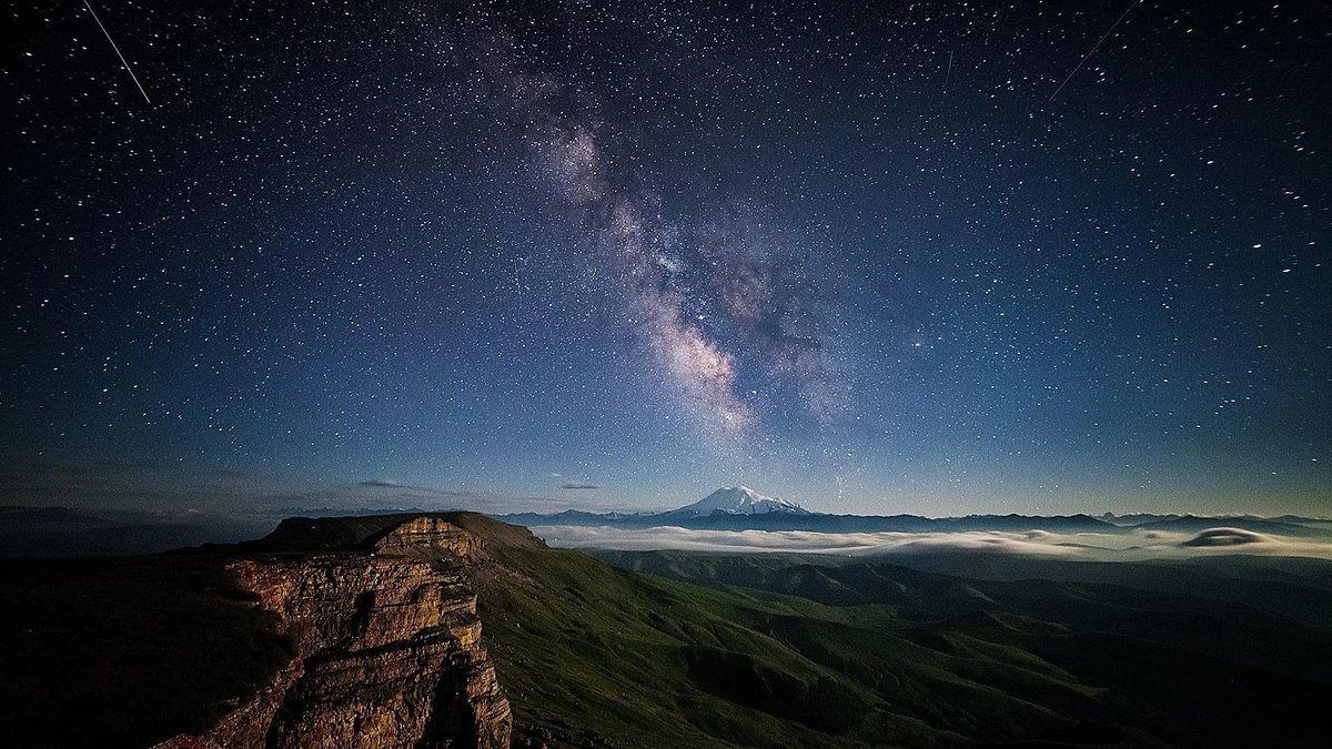 как выглядит трон аллаха фото