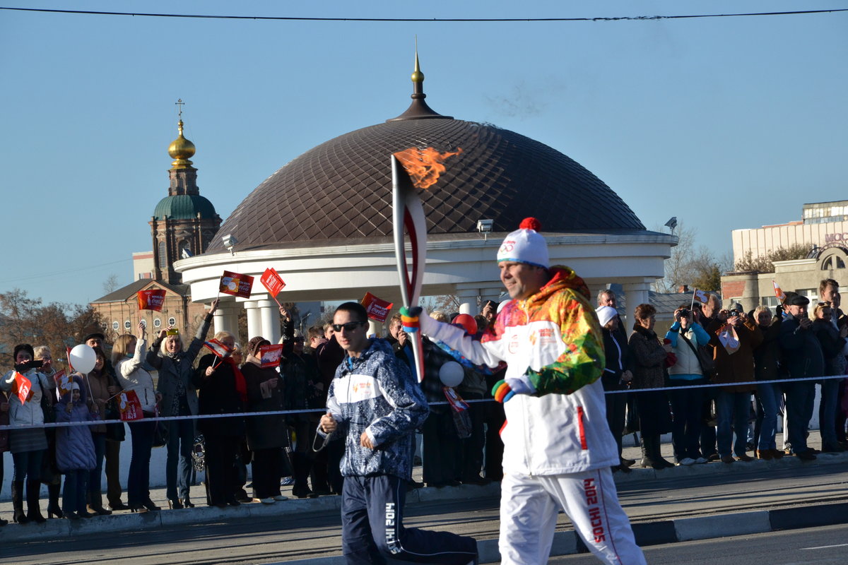 олимпийский огонь в туле 2013 фото