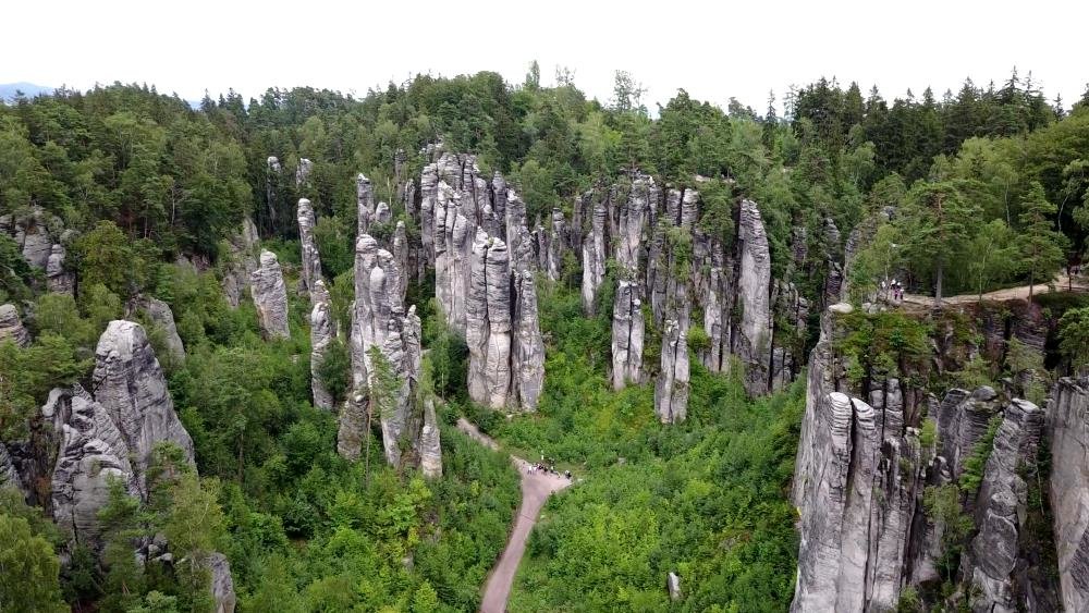 праховские скалы чехия фото