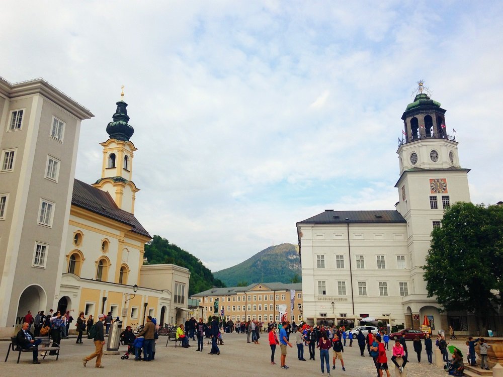 historic centre of salzburg фото