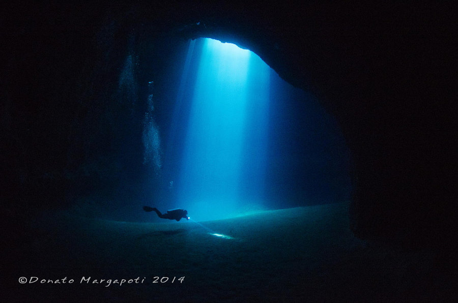 подводные пещеры фото