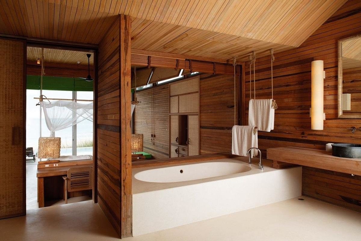 ванна деревянном доме внутри