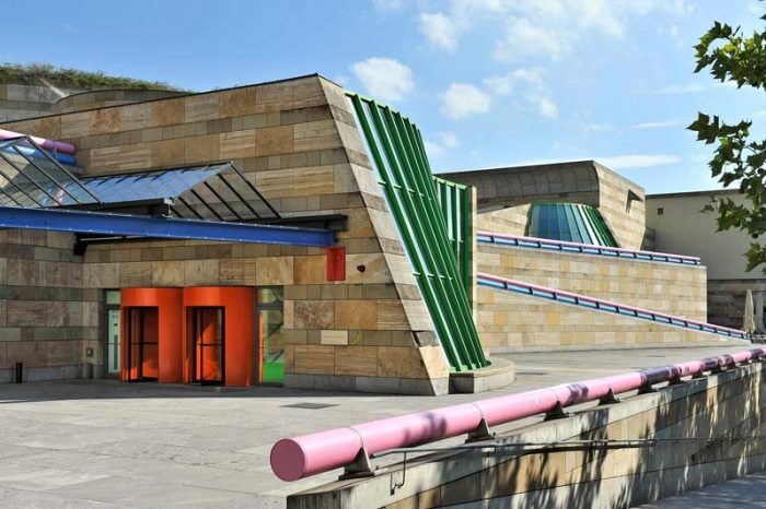 галерея neue staatsgalerie в штутгарте фото