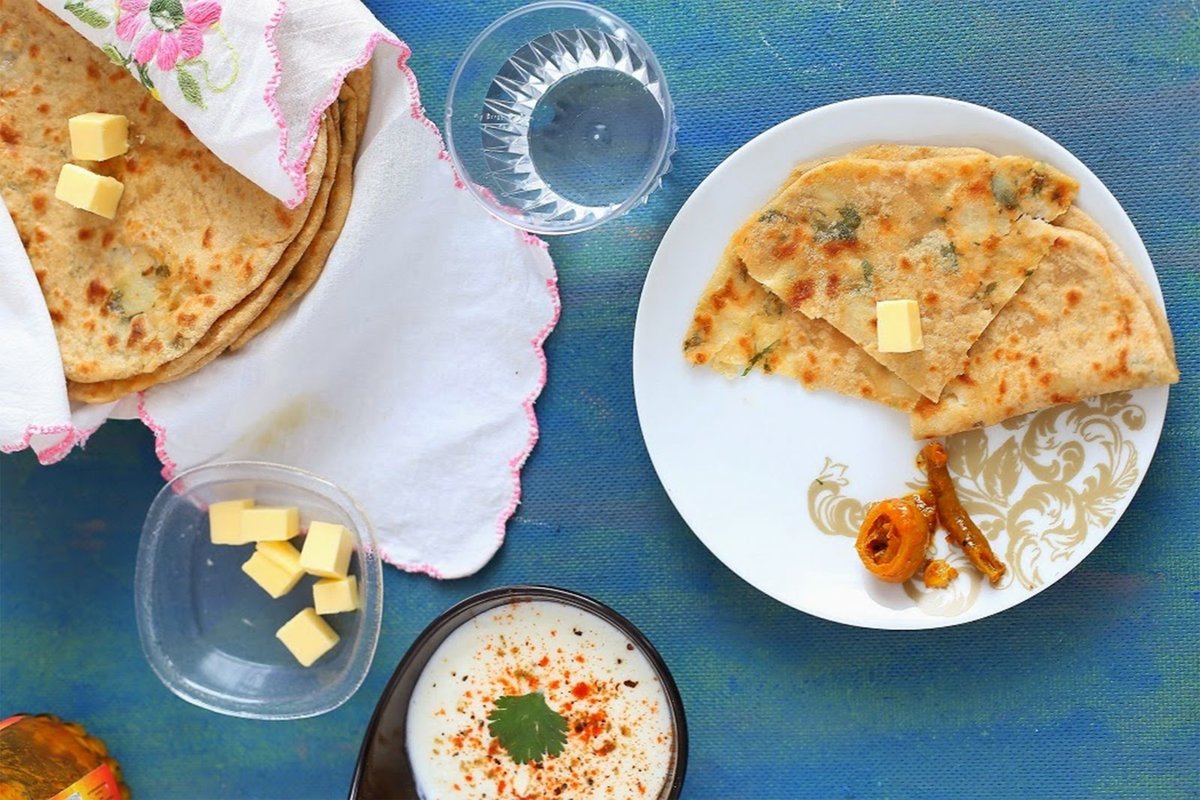 aloo paratha фото