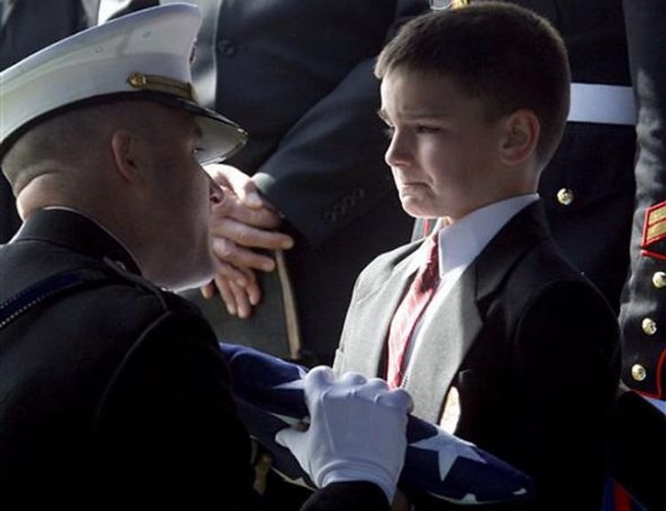 military salute фото