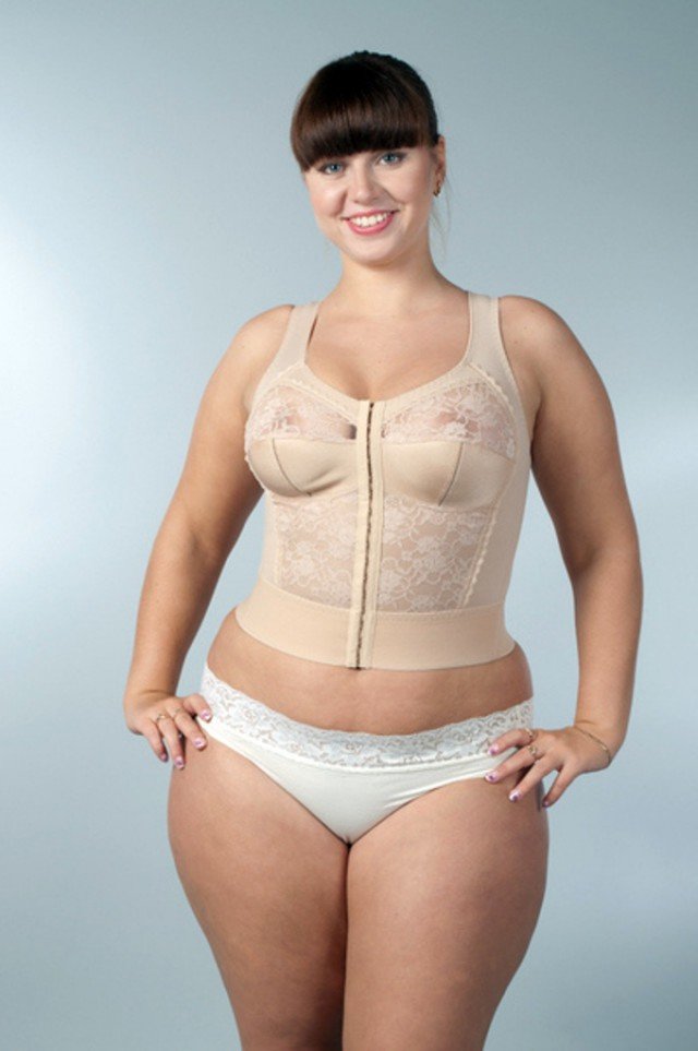 full-figured-wife-nude-black-woman-photos-freedownloads