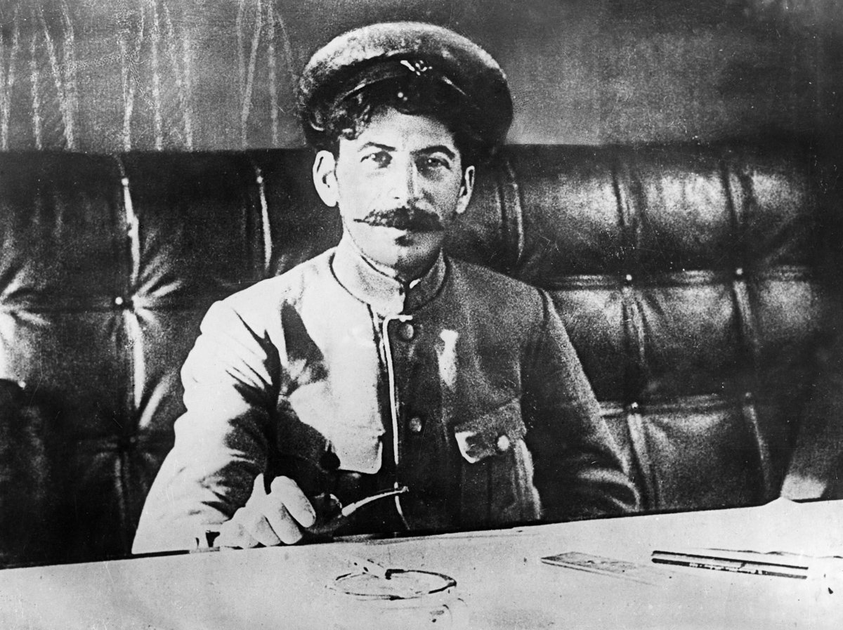 сталин иосиф виссарионович молодой фото
