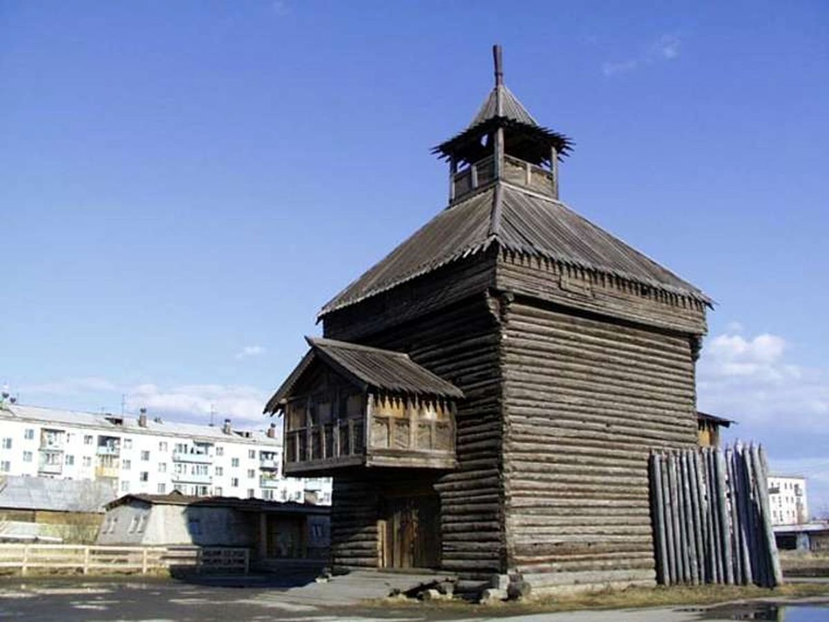 якутск башня якутского острога фото