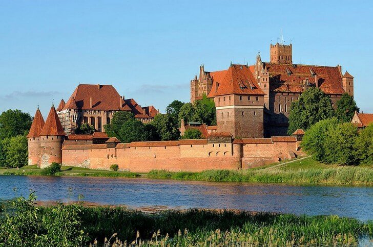 замок мальборк фото