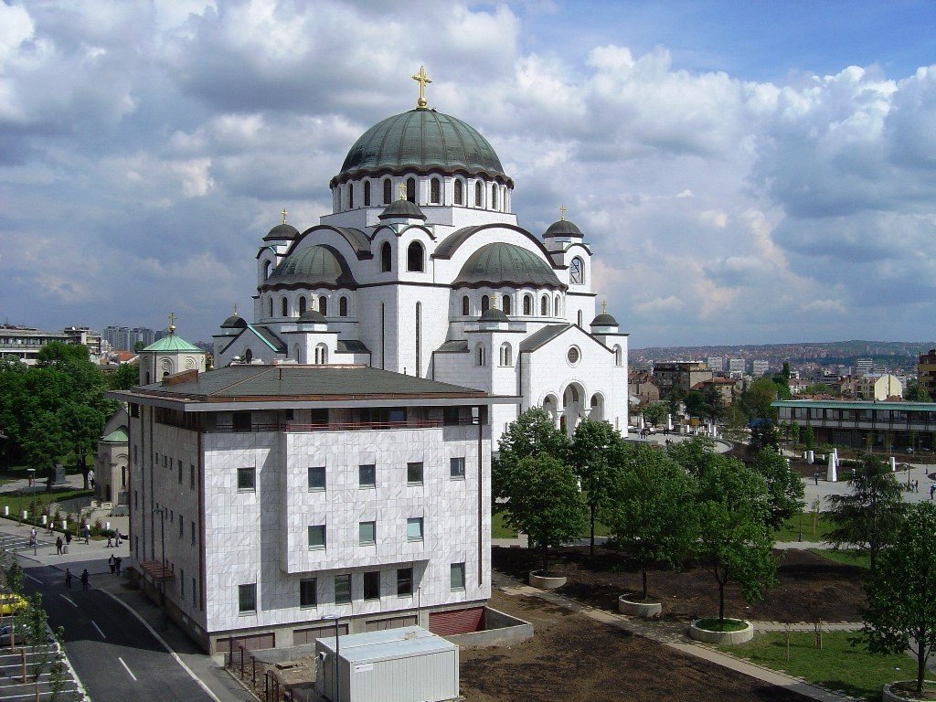храм святого саввы сербия фото