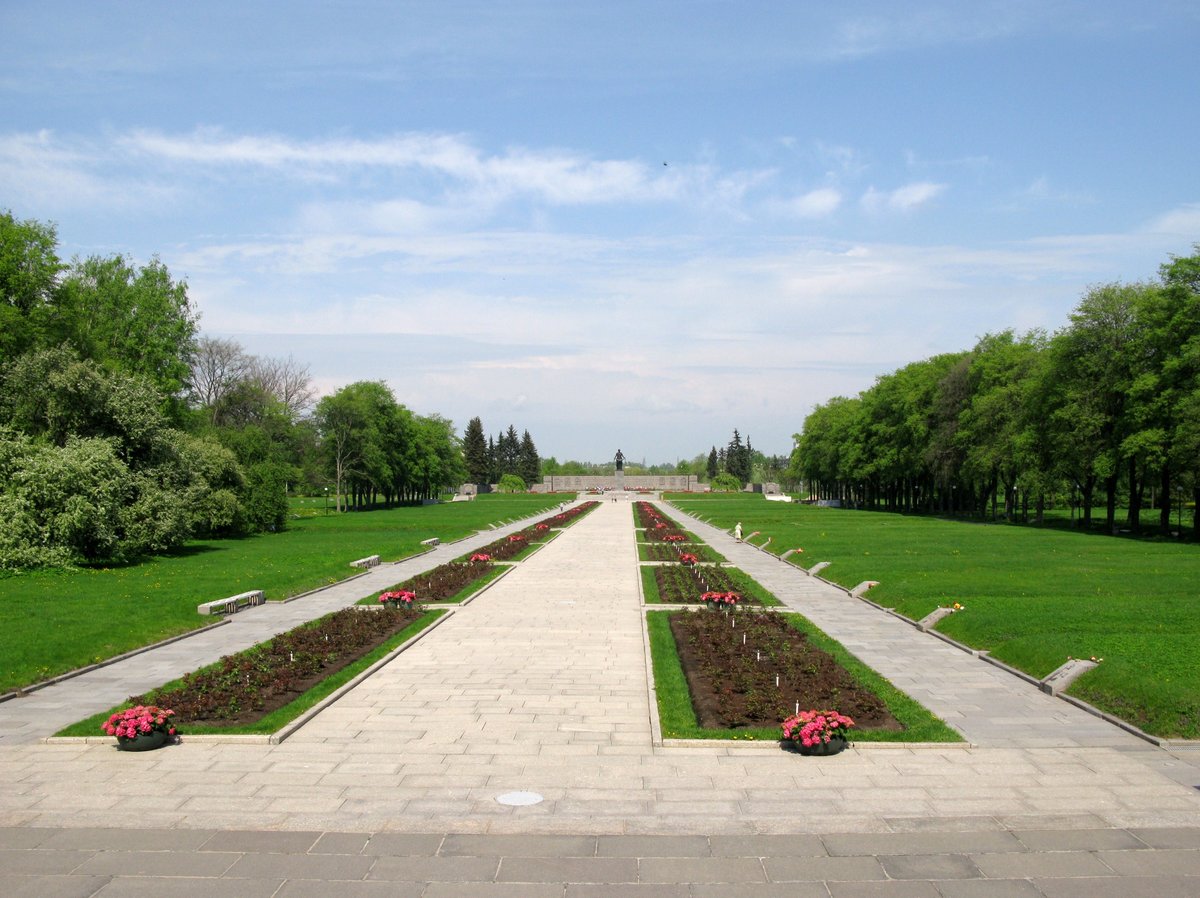 мемориал пискаревское кладбище фото