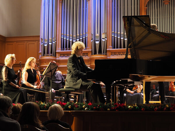 "Новое русское музыкальное чудо" в консерватории!