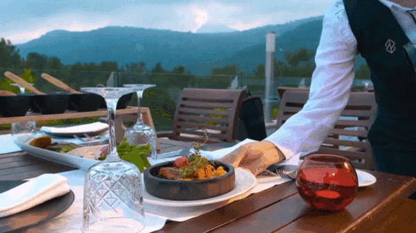 Обзор отелей в Турции с атмосферой сериала «Белый Лотос»