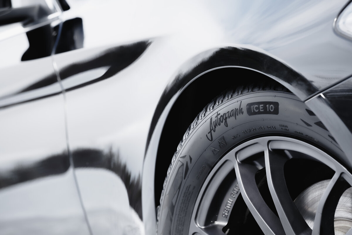 Зима под контролем с шинами Ikon Autograph Ice 10