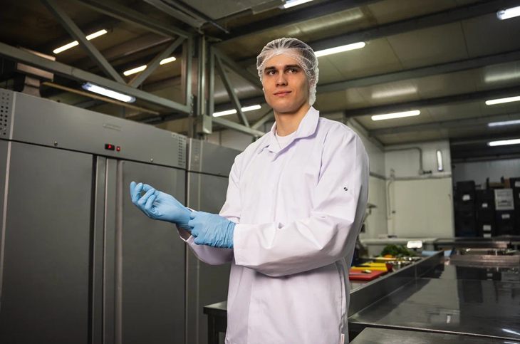 Что будет, если сотрудник постирает спецодежду сам