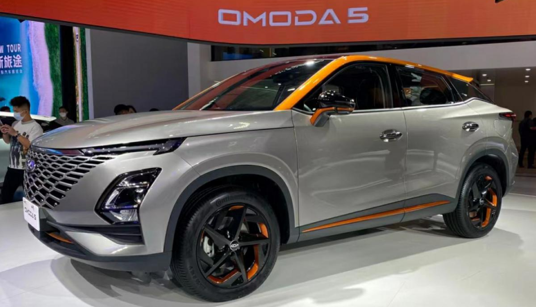 ТОП-5 китайских кроссоверов 2025 года
