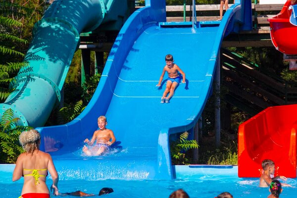 Почему мы едем на море с детьми в Севастополь?