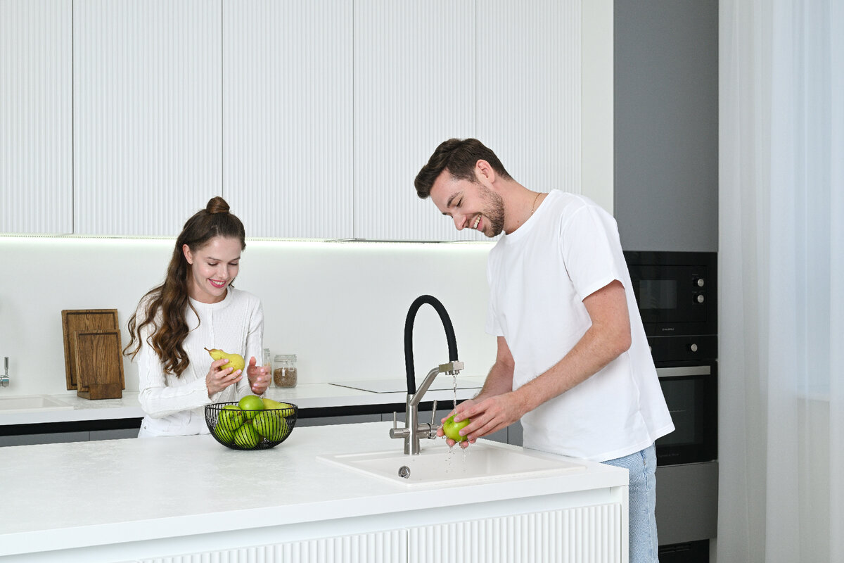 Почему горчит вода из-под крана и как это исправить