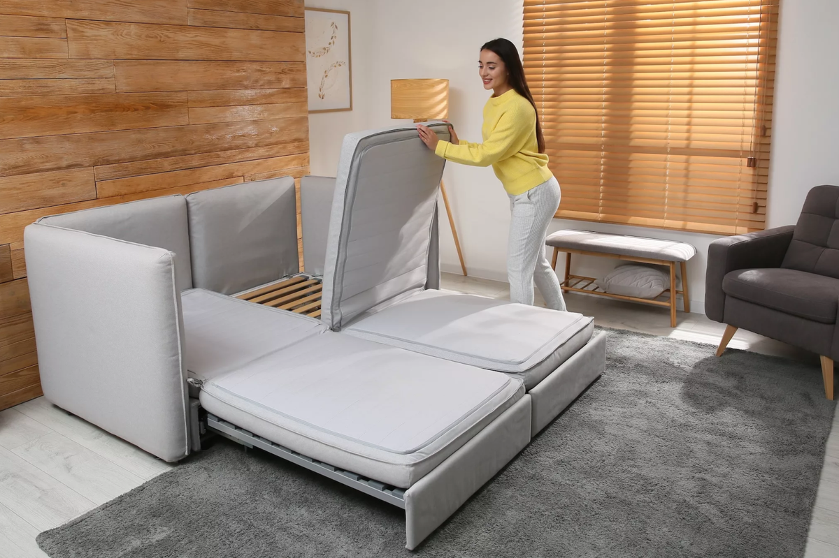 Раскладные диваны до 40 000 рублей: 10 вариантов для сна
