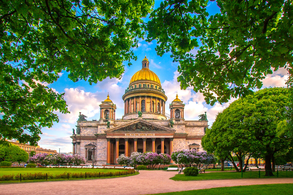 Почему лето лучшее время для покупки недвижимости в СПб