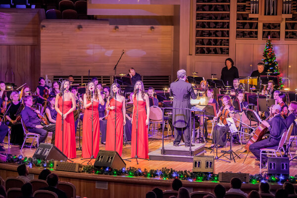 30 декабря в 20:00 в Доме Музыки: La Diva. Италия