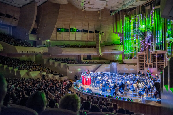 30 декабря в 20:00 в Доме Музыки: La Diva. Италия