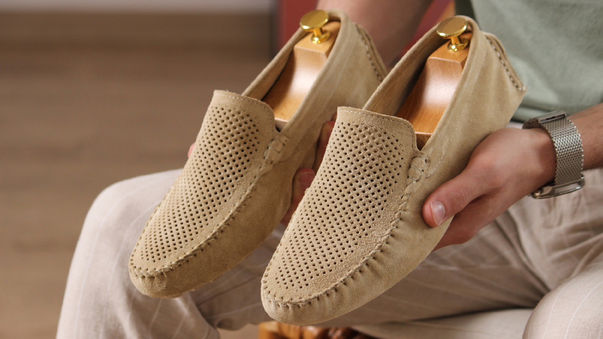 7 видов обуви, которые стильные мужчины носят летом