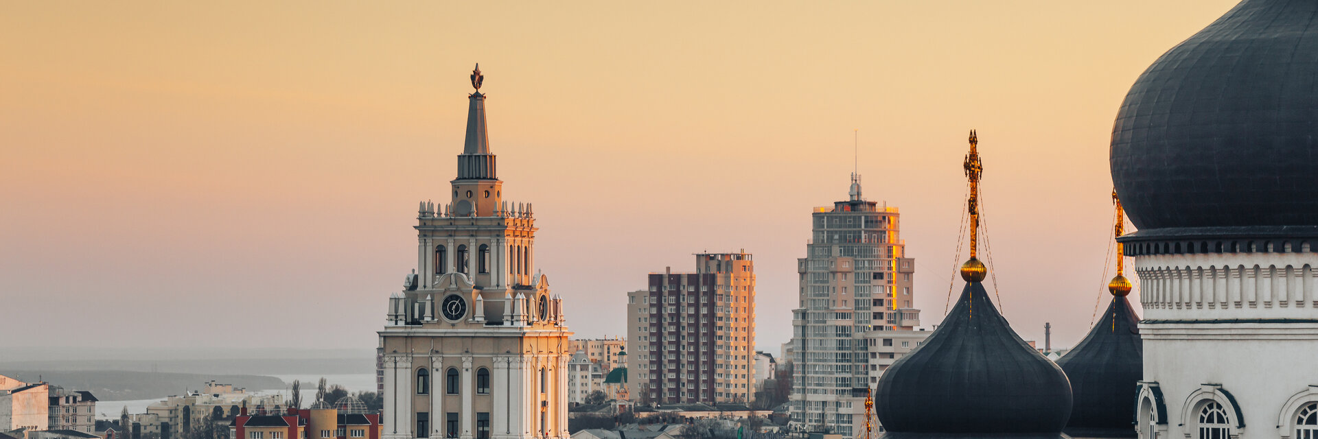 Отели в Воронеже с бассейном