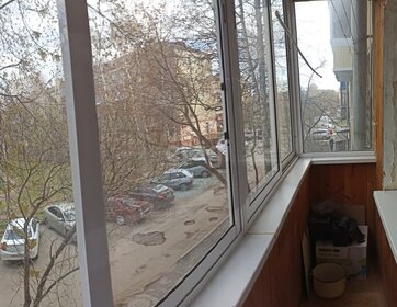 Купить двухкомнатную квартиру с балконом на улице Радищева в Гатчине - изображение 11