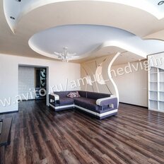 Квартира 81 м², 2-комнатная - изображение 1