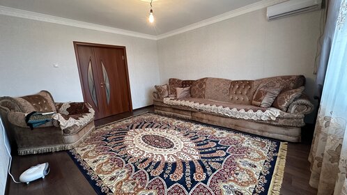 42 м², 2-комнатная квартира 2 500 ₽ в сутки - изображение 58