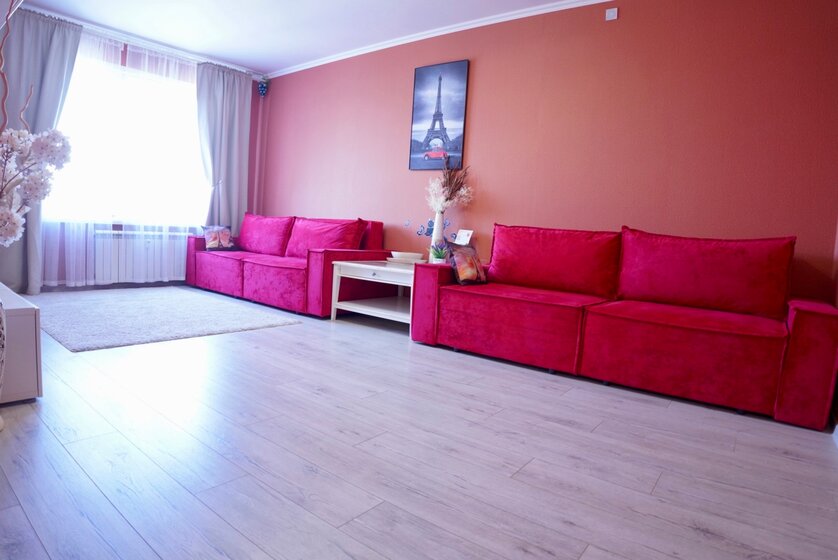 80 м², 3-комнатная квартира 6 000 ₽ в сутки - изображение 62