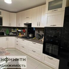 Квартира 130 м², 4-комнатная - изображение 1