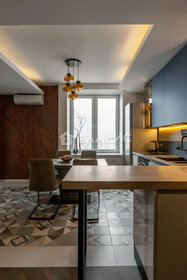 Купить квартиру с европланировкой (с кухней-гостиной) у станции Вяткино в Москве - изображение 2