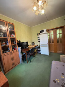 Купить двухкомнатную квартиру на улице Калинина в Новочеркасске - изображение 33