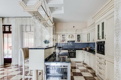 Купить квартиру в многоэтажном доме и с ремонтом в Городском округе ЗАТО Северск - изображение 18