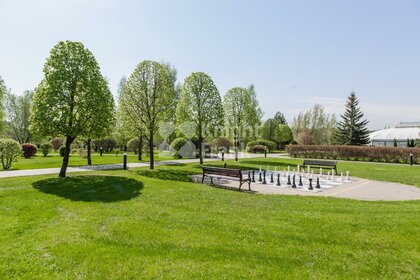 Купить квартиру с европланировкой (с кухней-гостиной) в ЖК «Time» в Тюмени - изображение 18