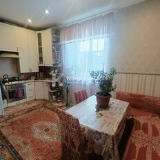 Квартира 67 м², 2-комнатная - изображение 1