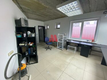 Купить квартиру-студию с высокими потолками и в новостройке в Тюмени - изображение 16