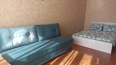 54 м², 2-комнатная квартира 2 590 ₽ в сутки - изображение 80