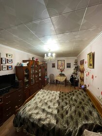 Купить двухкомнатную квартиру в кирпичном доме у метро Октябрьская в Новосибирске - изображение 42