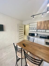 46 м², 1-комнатная квартира 1 800 ₽ в сутки - изображение 23