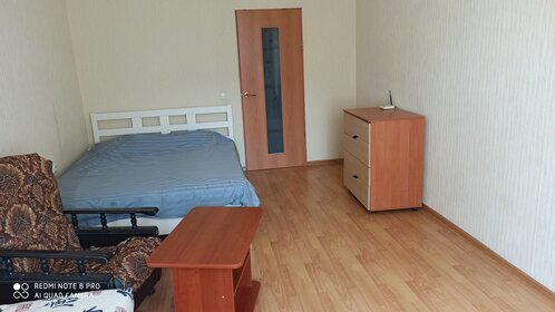 30 м², 1-комнатная квартира 1 800 ₽ в сутки - изображение 64