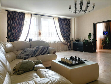 Купить однокомнатную квартиру в малоэтажных домах в Санкт-Петербурге и ЛО - изображение 23