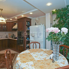 Квартира 83 м², 3-комнатная - изображение 1